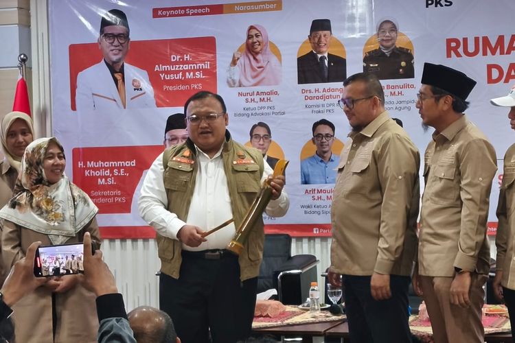 PKS Resmikan Rumah Advokasi Hukum, Beri Layanan Bantuan Hukum untuk Masyarakat 