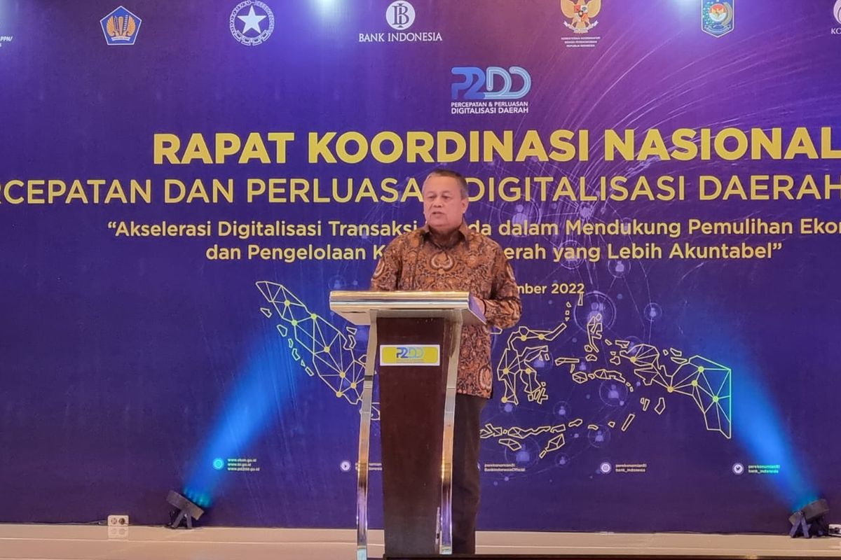 Gubernur Bank Indonesia (BI) Perry Warjiyo saat acara Rapat Koordinasi Nasional Percepatan dan Perluasan Digitalisasi Daerah di Hotel Le Meridien, Jakarta, Selasa (6/12/2022). BI ramal pertumbuhan ekonomi RI tahun depan capai 5,5 persen.