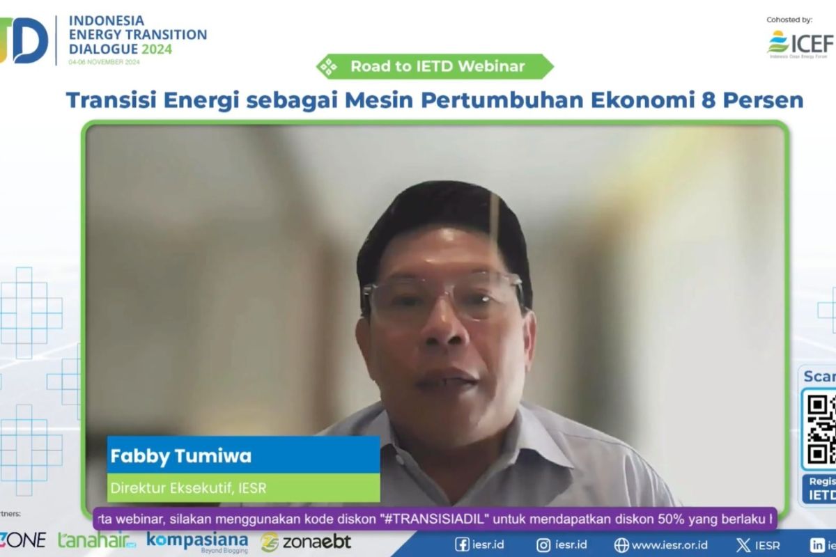 Direktur Eksekutif IESR, Fabby Tumiwa dalam Webinar Road to Indonesia Energy Transition Dialogue (IETD) 2024: Transisi Energi sebagai Mesin Pertumbuhan Ekonomi 8 Persen, pada Kamis (10/10/2024).