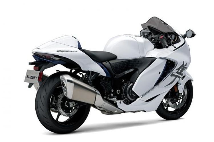 Suzuki melansir warna baru Hayabusa 2022 New Pearl Brilliant White.