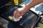 Cara Membersihkan Kerak Panggangan Sate Daging Kurban di Rumah, Simak!