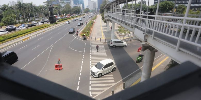 Trotoar yang terintegrasi dengan moda trasnportasi di DKI Jakarta