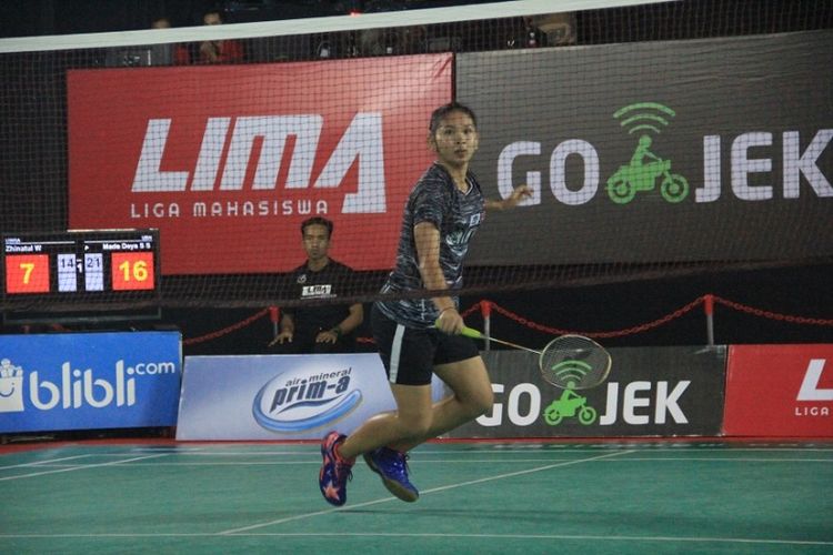 Dari nomor perorangan, pemain tunggal putri Made Deya Suraswati dari kampus Binus Jakarta, secara meyakinkan sukses merebut gelar juara setelah menekuk  wakil kampus pendatang baru Zhinatul Widad dari Universitas Islam Sunan Ampel Surabaya (UINSA) dengan skor 21-14,21-11.