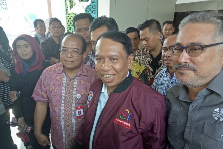 Menteri Pemuda dan Olahraga yang baru, Zainudin Amali saat mendatangi Kantor Kemenpora, Jakarta, Rabu (23/10/2019).
