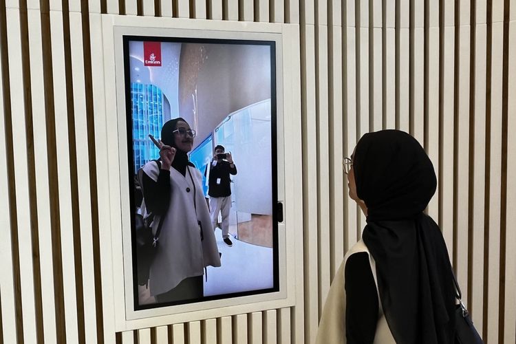 Emirates Travel Store dibuka di Jakarta, Sequis Tower, Jakarta Selatan, Kamis (24/4/2025). 