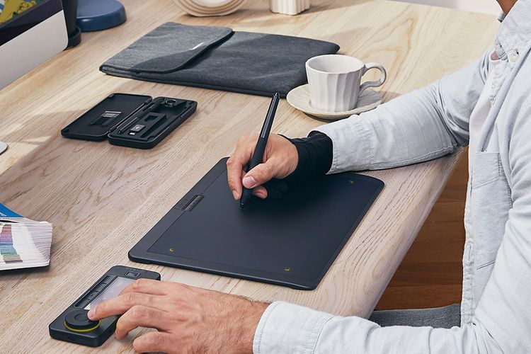 Xencelabs Pen Tablet Medium memiliki area gambar dengan aspect ratio 16:9. Sehingga diklaim dapat optimal digunakan di sebagaian besar monitor di industri. 