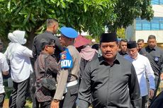 Panglima TNI dan Kapolri Hadiri Pemakaman Istri Wakapolri di TPU Joglo