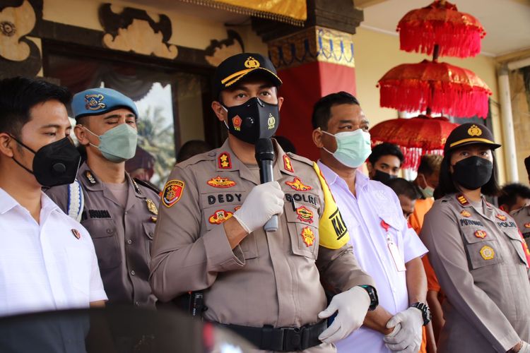Kapolres Badung Bali AKBP Leo Dedy Defretes 