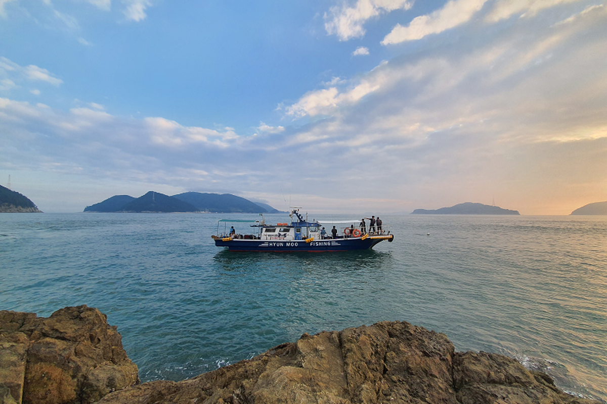 Panorama kota tepi pantai Tongyeong (Dok. Korea Tourism Organization)