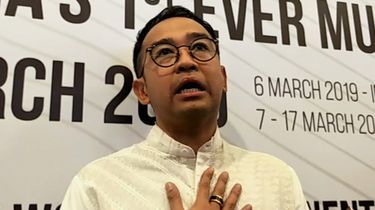 Iwet Ramadhan Pastikan Billboard Film Aku Harus Mati Diturunkan Malam Ini