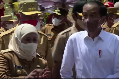 Jokowi dan Khofifah Tampak Berbincang di Titik Nol IKN, Bahas Apa?