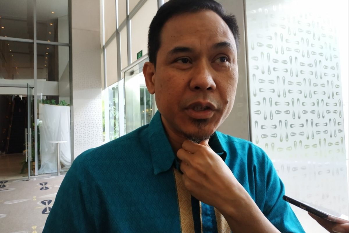 Juru Bicara Front Pembela Islam (FPI), Munarman, usai mengisi diskusi di Cikini, Jakarta Pusat, Selasa (31/12/2019). 