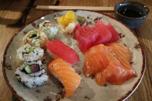 Apa Bedanya Sashimi dan Sushi?