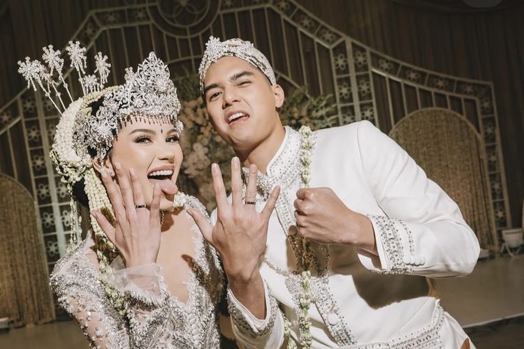 Pernikahan Al Ghazali dan Alyssa Daguise: Mahar Unik dan Kehangatan Keluarga
