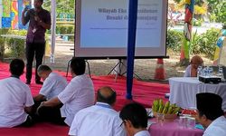 Rapat di Tepi Bendungan, Pemerintah Banyuwangi Makin Inovatif