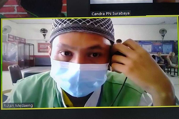 Terdakwa kasus salah transfer 51 juta Ardi Pratama