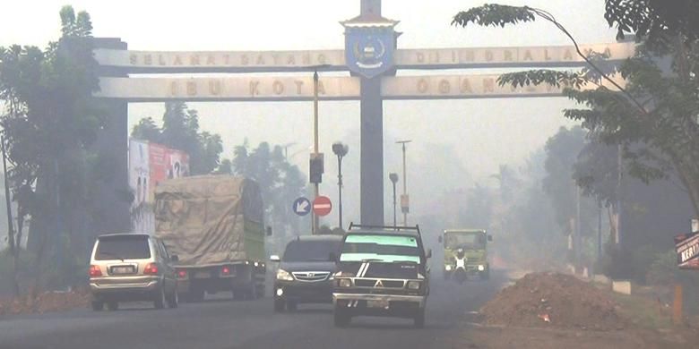 Udara di Ogan Ilir, Sumatera Selatan sudah masuk kategori membahayakan kesehatan. Kategori itu berdasarkan Indeks Standar Pencemaran Udara (ISPU) yang dikeluarkan Balai Teknik Kesehatan Lingkungan dan Penyakit Kelas 1 Palembang yang dikeluarkan tanggal 25 Agustus lalu, untuk periode Agustus-September.