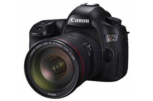 Canon Resmikan Kamera DSLR 50 Megapiksel