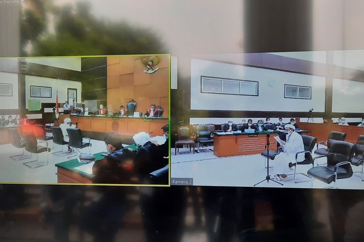 Terdakwa Rizieq Shihab mempertanyakan nyali Pangdam Jaya Mayjen TNI Dudung Abdurachman saat proses pencopotan baliho Front Pembela Islam (FPI) pada November 2020 lalu. Hal itu disampaikannya di ruang sidang Pengadilan Negeri (PN) Jakarta Timur, Kamis (20/5/2021).