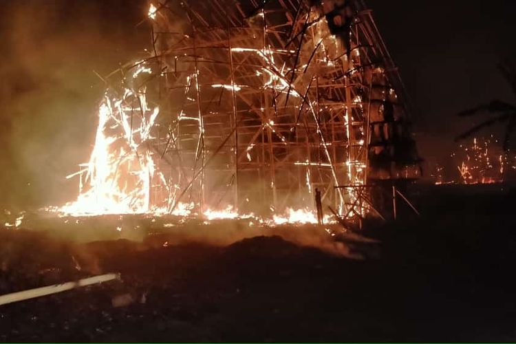 Gudang pengeringan tembakau milik PTPN X di Jember terbakar 