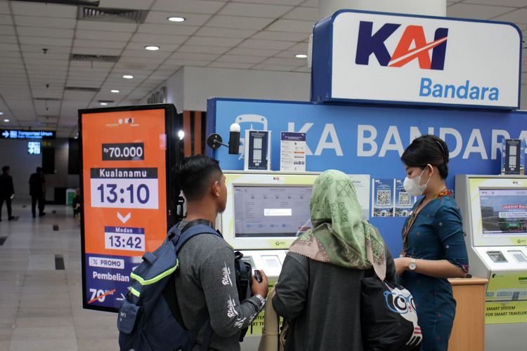 Masa puncak angkutan Lebaran sampai H-2 hari ini, sebanyak 38.500 tiket ludes diborong penumpang Kereta Api Bandara Yogyakarta International Airport (YIA) dan KA Bandara Kualanamu.