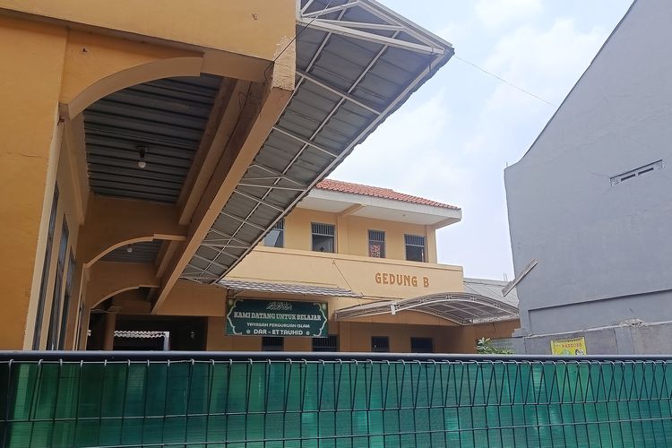 Warga Minta Polisi Jaga Ponpes di Bekasi Usai Kepala Pondok Jadi Tersangka Kekerasan Seksual