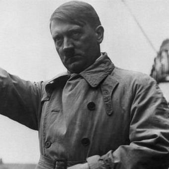 Bagaimana pemimpin Nazi ini meninggal masih banyak dipertanyakan.