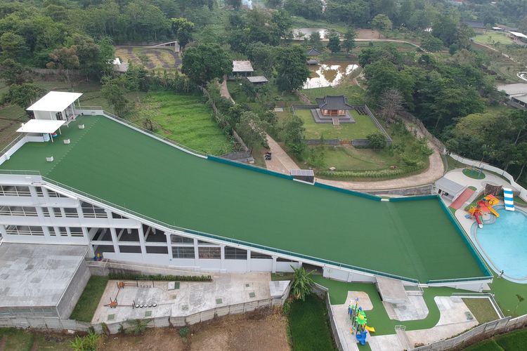 Wahana waterslide di taman k Pandaan, <a href='https://jatim.tribunnews.com/tag/pasuruan' title='Pasuruan'>Pasuruan</a>, <a href='https://jatim.tribunnews.com/tag/jawa-timur' title='Jawa Timur'>Jawa Timur</a>