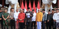 Jaga Keamanan Bali, Gubernur Koster Gelar Pertemuan dengan Pemuka Agama se-Bali