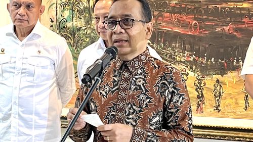 Pemerintah Pastikan Penyelenggaraan Pilkada Pengungsi Lewotobi Tetap Berjalan