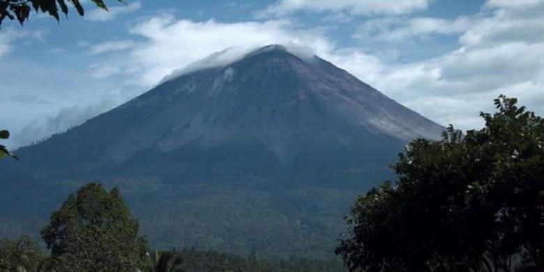 Gunung Semeru 