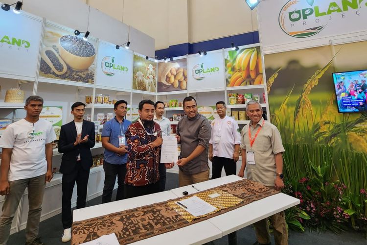 Proyek UPLAND Direktorat Jenderal (Ditjen) Prasarana dan Sarana (PSP) Kementerian Pertanian (Kementan) menjalin kerja sama dengan Islamic Chef Culinary Indonesia (ICCI) pada event Trade Expo Indonesia (TEI) ke-38.