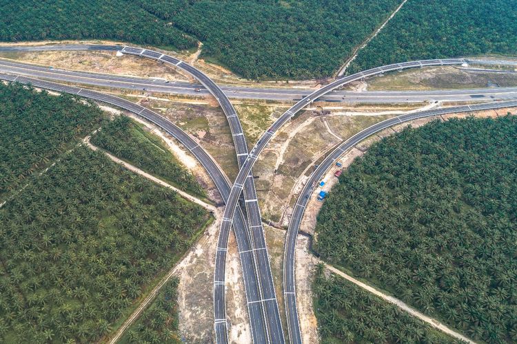Proyek Pembangunan Jalan Tol Trans Sumatera Ruas Pekanbaru ? Dumai Seksi 5.