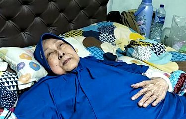 Artis peran Aminah Cendrakasih Aminah saat ditemui di kediamannya di kawasan Pinang, Tangerang, Selasa (28/5/2019).