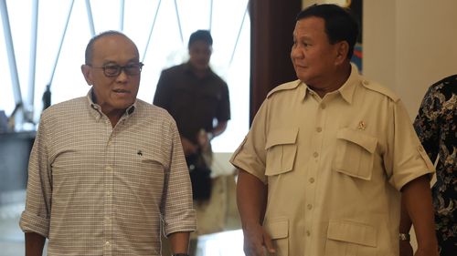 Prabowo Pamer Foto Bertemu Aburizal Bakrie di Instagramnya
