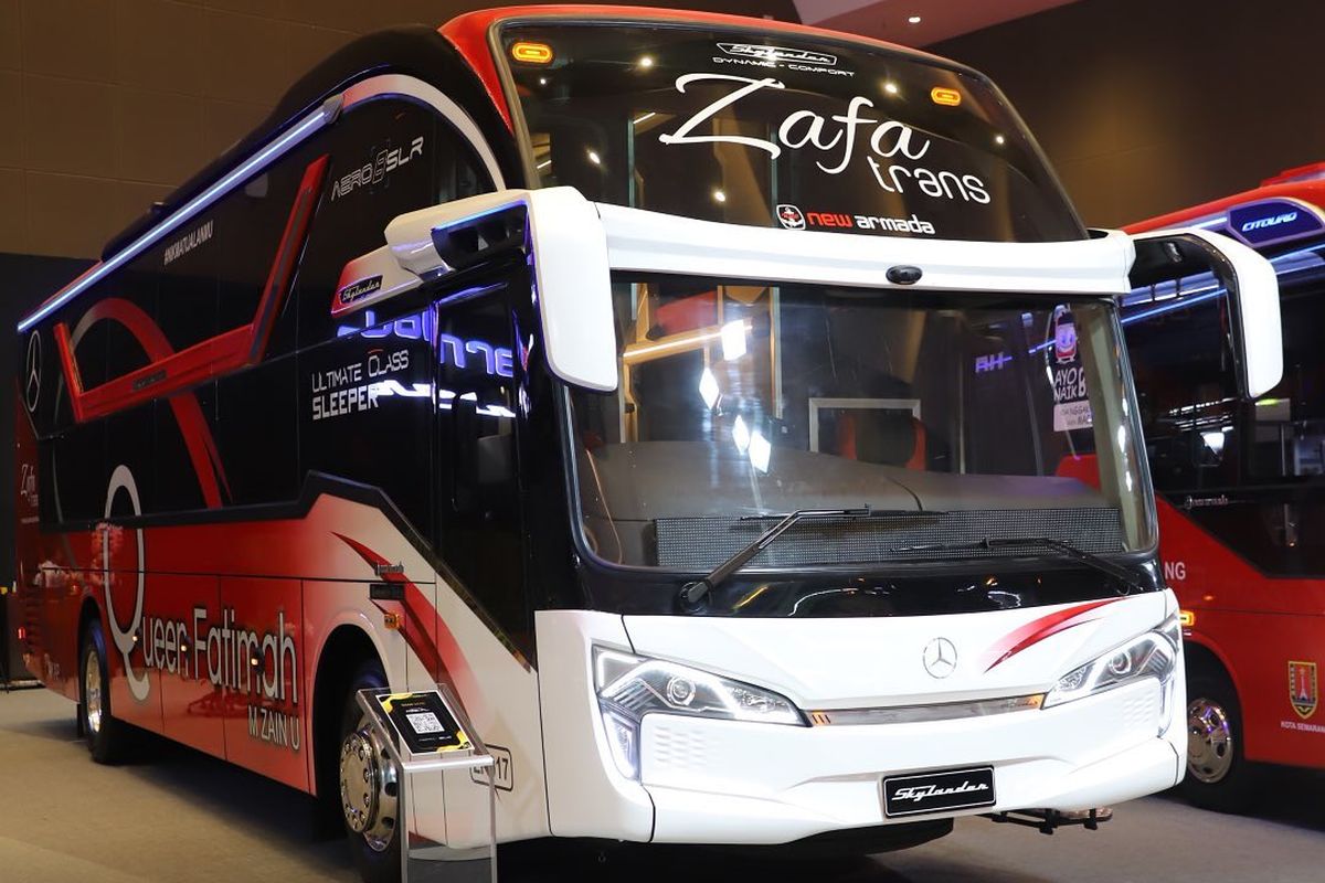 Sleeper bus milik PO Zafa Trans