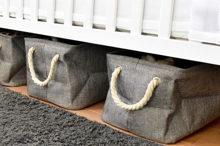 Ilustrasi kolong tempat tidur.