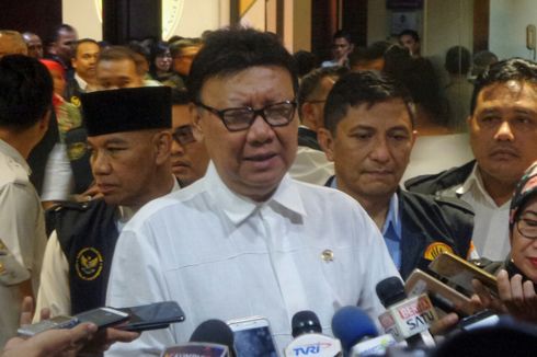 Mendagri Minta KPK Usut Skandal Perizinan Lahan Gambut