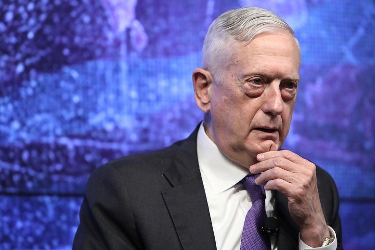 Mantan Sekretaris Jenderal Pertahanan AS Jim Mattis berbicara di acara Reuters Newsmaker di New York, 9 September 2019.