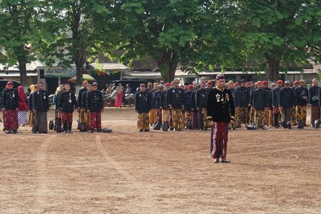 HUT Ke-755 Sumenep, ASN dan Pegawai Diimbau Kenakan Pakaian Adat Keraton Lengkap