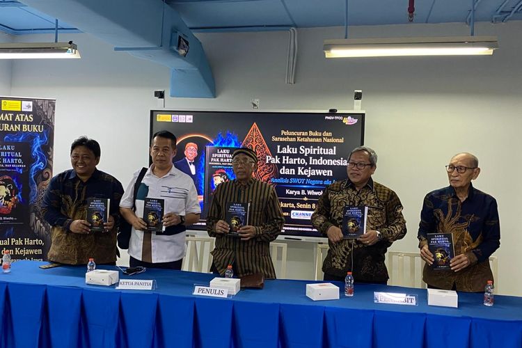 Peluncuran buku Laku Spiritual Pak Harto, Indonesia, dan Kejawen di Sekolah Pascasarjana Pembangunan Berkelanjutan Universitas Indonesia (UI), Salemba Raya, Jakarta Pusat, Senin (8/6/2026). 
