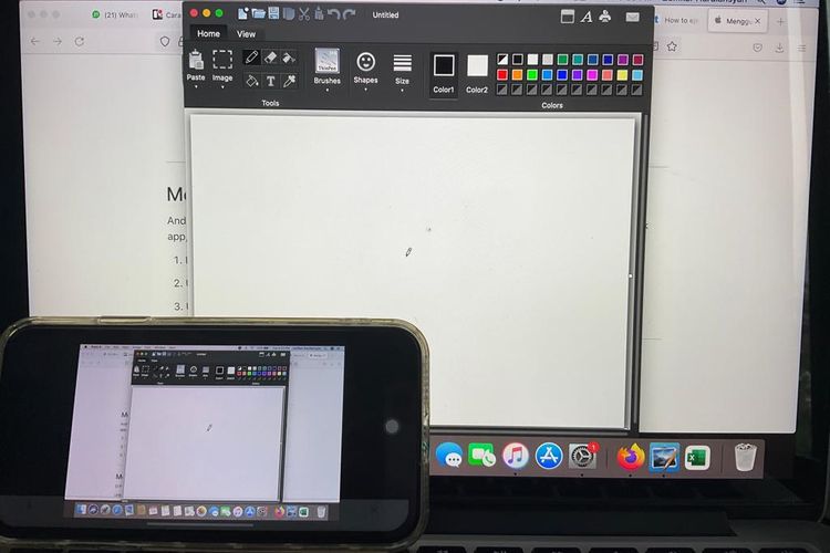 Cara remote Macbook dari iPhone via aplikasi VNC Viewer.