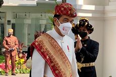 Jokowi Ajak Warganet Tebak Baju Adat yang Akan Dikenakannya Saat Upacara HUT Ke-77 RI
