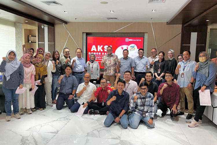 Corporate social responsibility (CSR) pada kegiatan Donor Darah juga dilakukan secara serentak di seluruh kantor cabang BRI Insurance yang tersebar di Indonesia dan di Kantor Pusat.