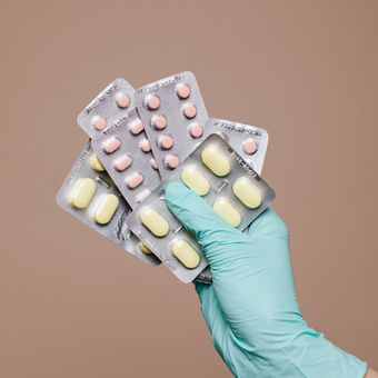 Ilustrasi obat metronidazole. Obat metronidazole memiliki sejumlah efek samping yang bisa memperparah atau memicu kondisi tertentu pada tubuh.