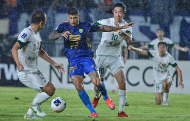 Hasil Persib Bandung Vs Zhejiang 3-4: Perjuangan Gigih Belum Cukup ...