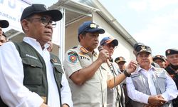 Resmikan Huntara di Agam, Kasatgas Tito Karnavian Dorong Percepatan Bantuan dan Validasi Data Korban Bencana