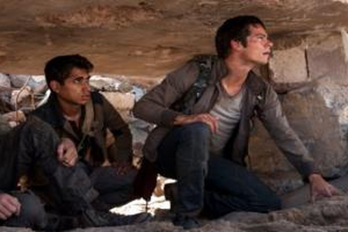 Alexander Flores, Dylan O'Brien, dan Jacob Lofland beraksi dalam Maze Runner: The Scorch Trials