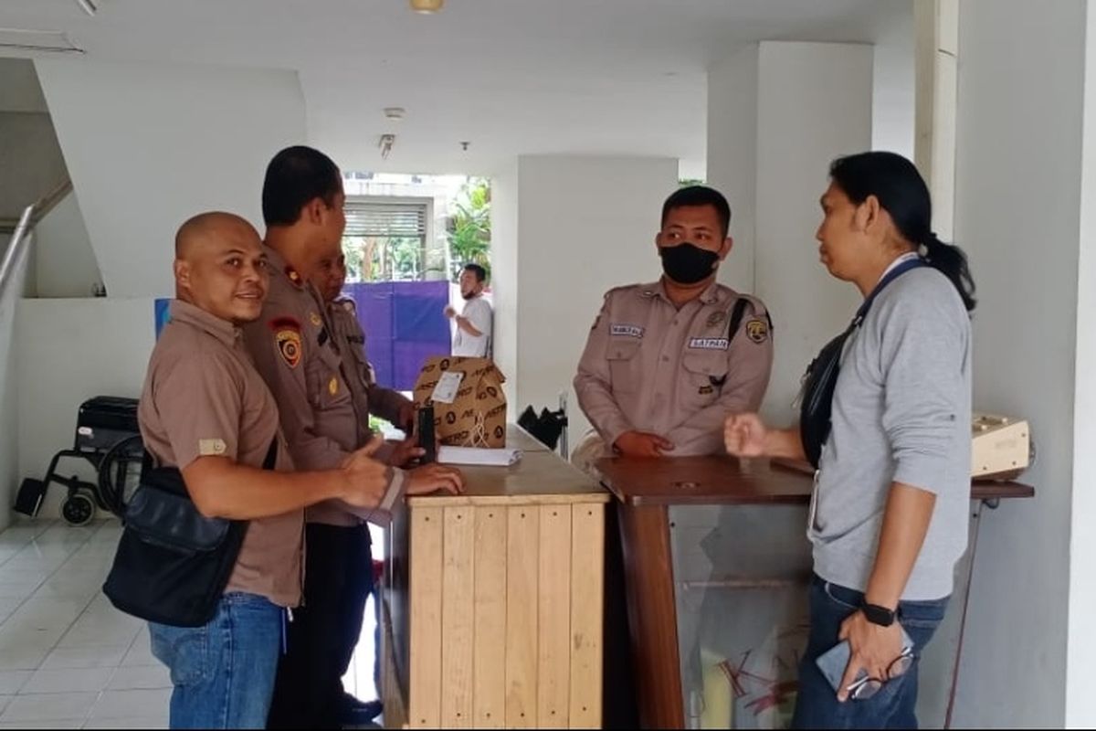 Polsek Pancoran  berkoordinasi dengan manajemen Apartemen Kalibata City, Jakarta Selatan soal pelarangan bagi tamu yang ingin sewa harian.   Upaya itu dilakukan untuk mencegah terjadi aksi prostitusi dan peredaran narkoba yang sebelumnya juga pernah terjadi.