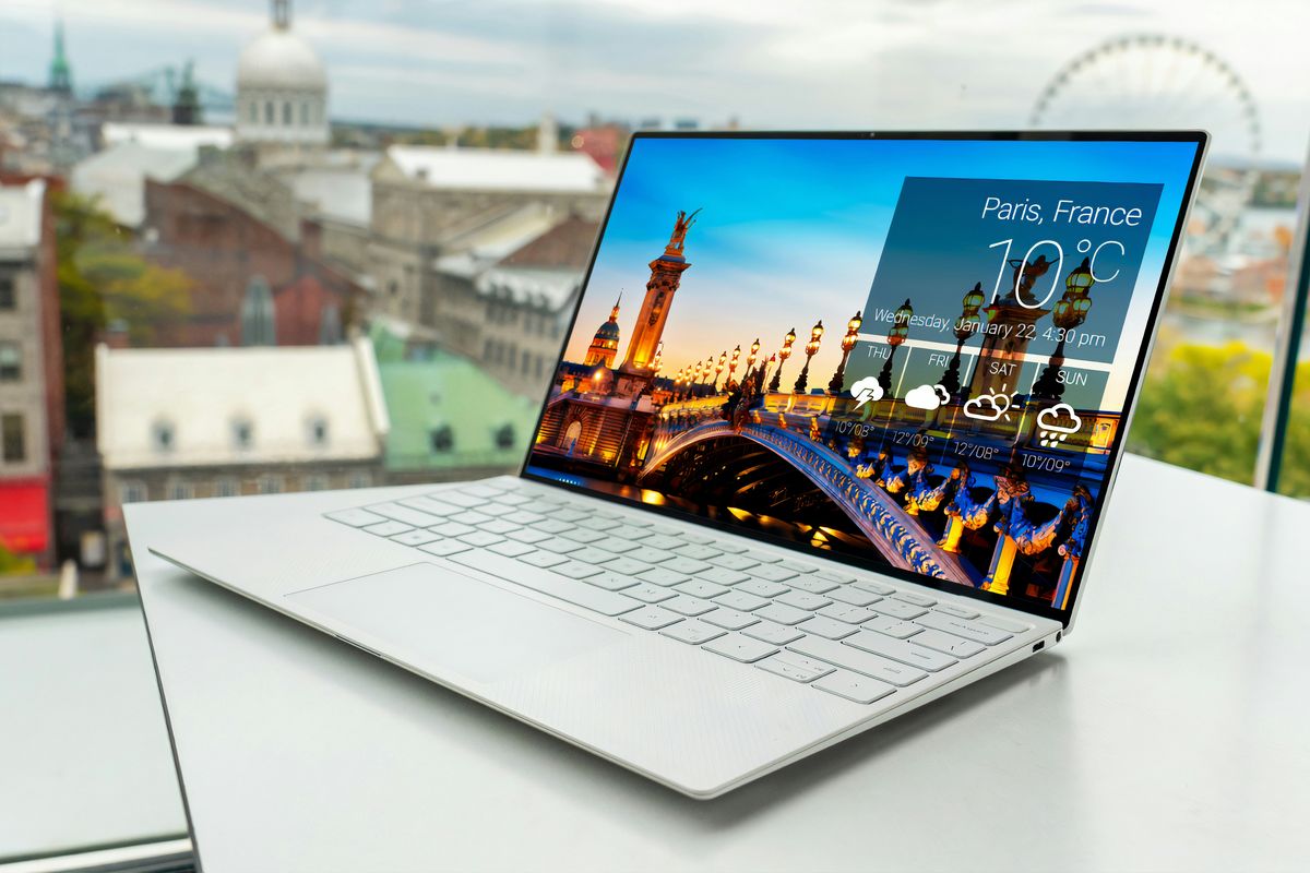 Cara melihat spesifikasi laptop Windows 11.